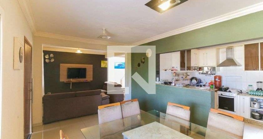 Casa à Venda - Parque Monte Alegre, 5 Quartos,  400 m2