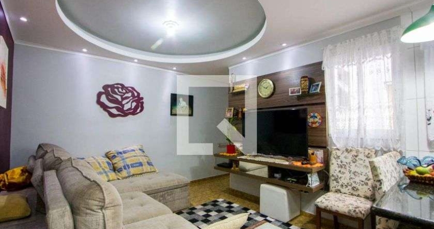 Apartamento à Venda - Vila Cecília Maria, 3 Quartos,  63 m2
