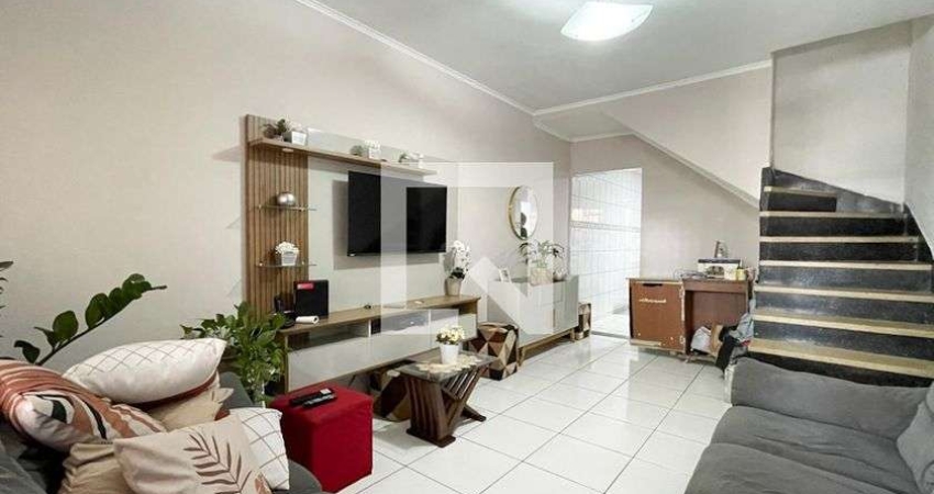 Casa com 2 quartos à venda na Avenida 3, --, Taboão, São Bernardo do Campo