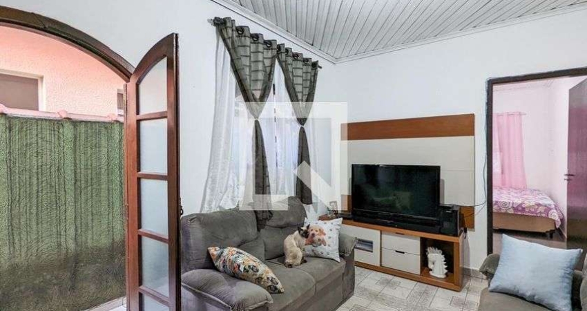 Casa à Venda - Vila Jordanópolis, 2 Quartos,  200 m2
