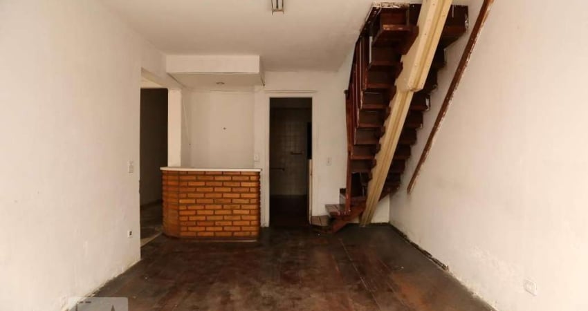Casa à Venda - Vila Santa Luzia, 3 Quartos,  132 m2