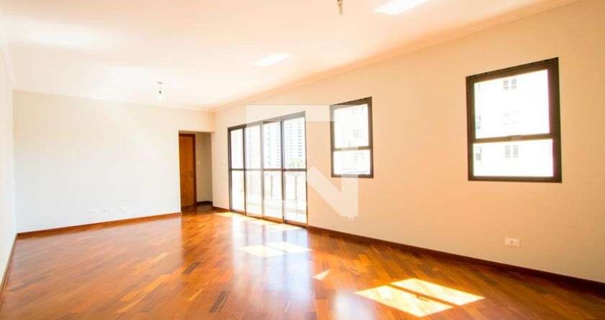 Apartamento com 3 quartos à venda na Rua Antônio Bastos, --, Centro, Santo André