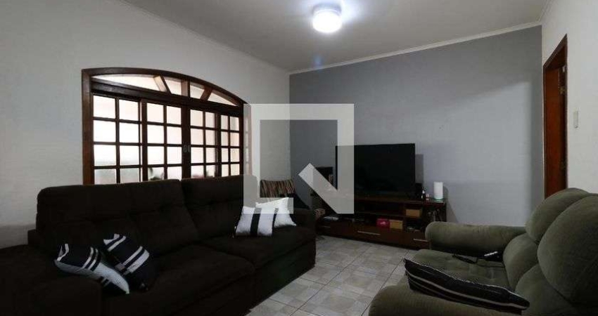 Casa à Venda - Parque Bandeirante, 3 Quartos,  162 m2