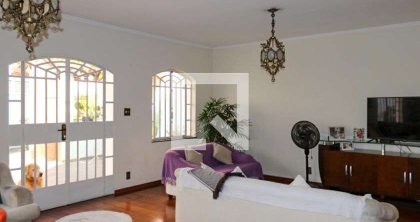 Casa à Venda - Jardim São Caetano, 3 Quartos,  280 m2