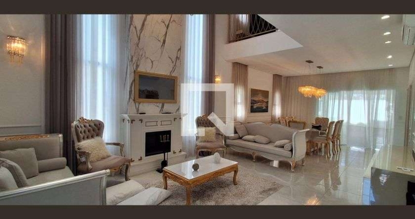 Casa à Venda - Jardim São Caetano, 4 Quartos,  450 m2