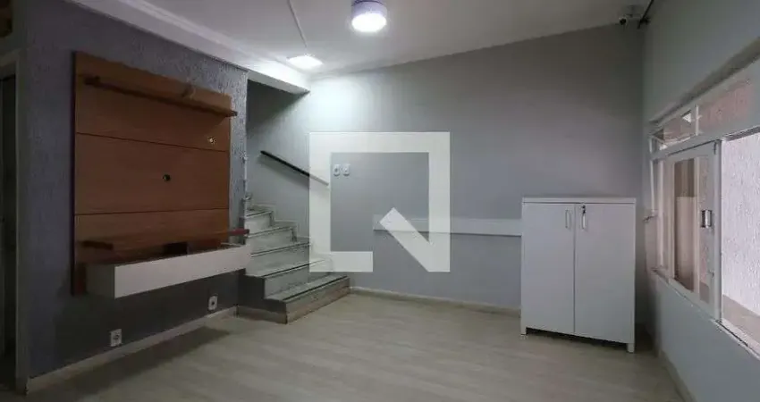 Casa à Venda - Vila Alto de Santo André, 2 Quartos,  143 m2