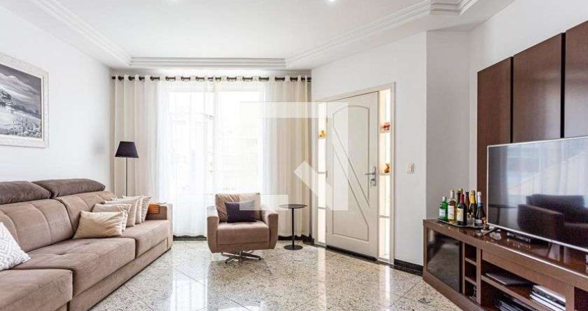 Casa à Venda - Parque Bandeirante, 3 Quartos,  235 m2