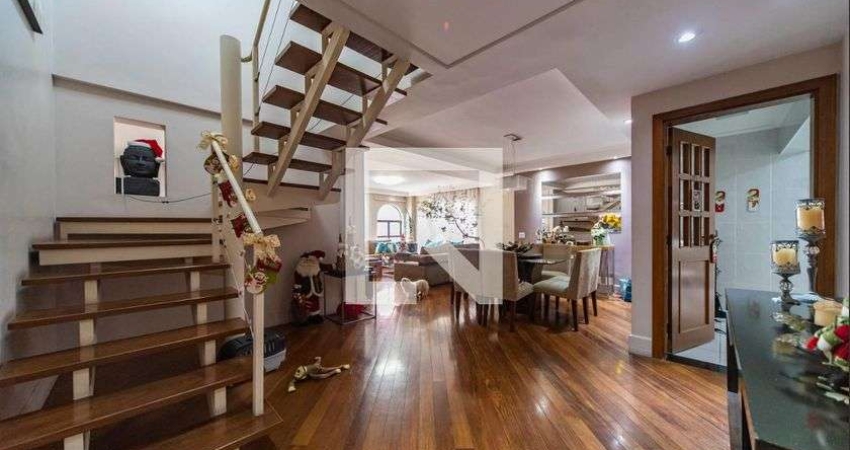Apartamento à Venda - Jardim Bela Vista, 3 Quartos,  210 m2