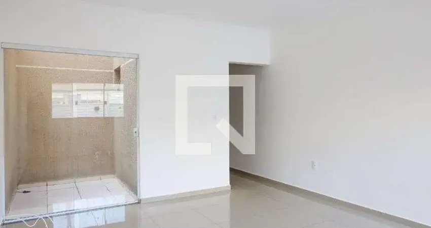Casa à Venda - Vila Metalúrgica, 3 Quartos,  120 m2