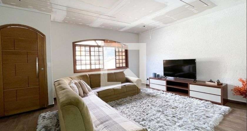 Casa com 3 quartos à venda na Rua Rolando Júlio Duclos, --, Nova Petrópolis, São Bernardo do Campo