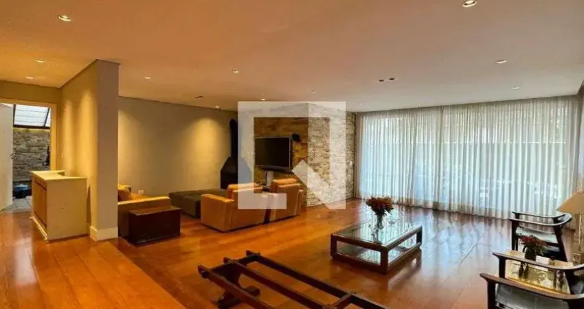 Casa com 4 quartos à venda na Alameda Brasil, --, Alphaville, Barueri