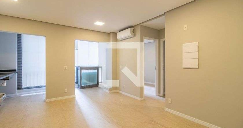 Apartamento à Venda - Alphaville, 2 Quartos,  52 m2