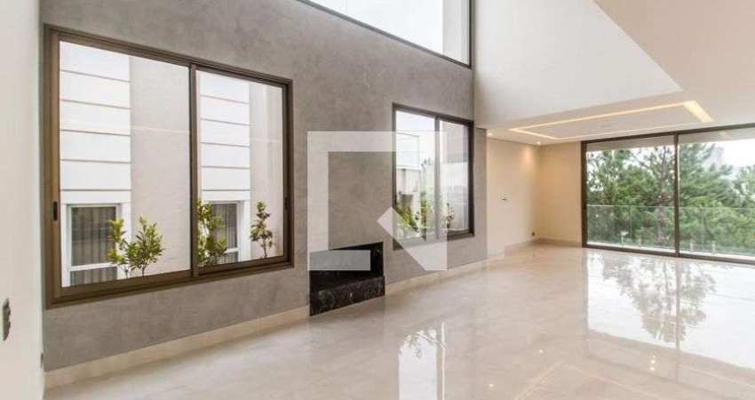 Casa em condomínio fechado com 4 quartos à venda na Avenida Piraíba, --, Alphaville, Barueri