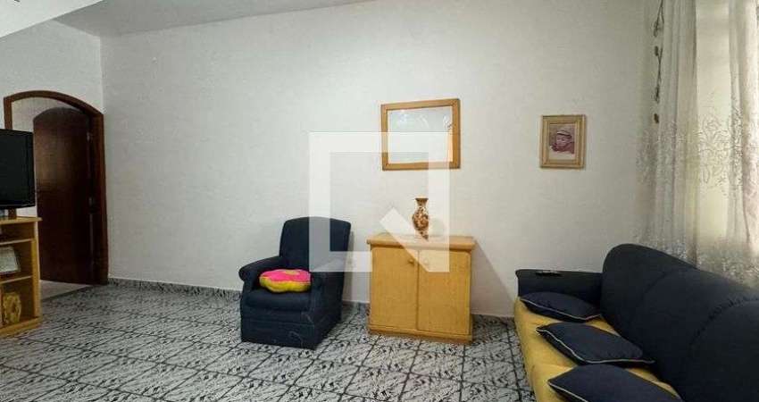 Casa à Venda - Jardim Esperança, 3 Quartos,  150 m2
