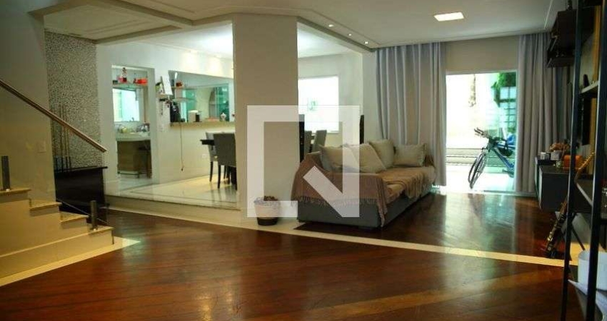 Casa com 3 quartos à venda na Rua dos Bicos-de-Lacre, --, Planalto, São Bernardo do Campo
