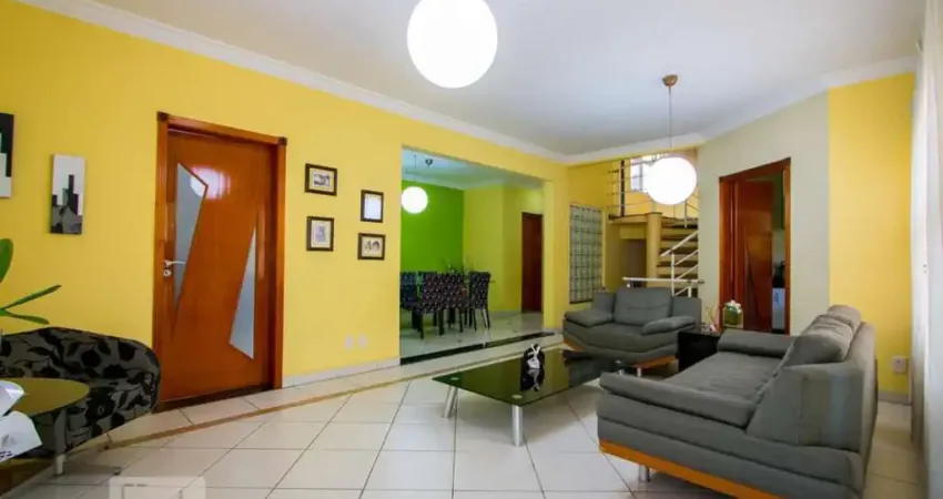 Casa com 4 quartos à venda na Rua Holanda, --, Santa Teresinha, Santo André