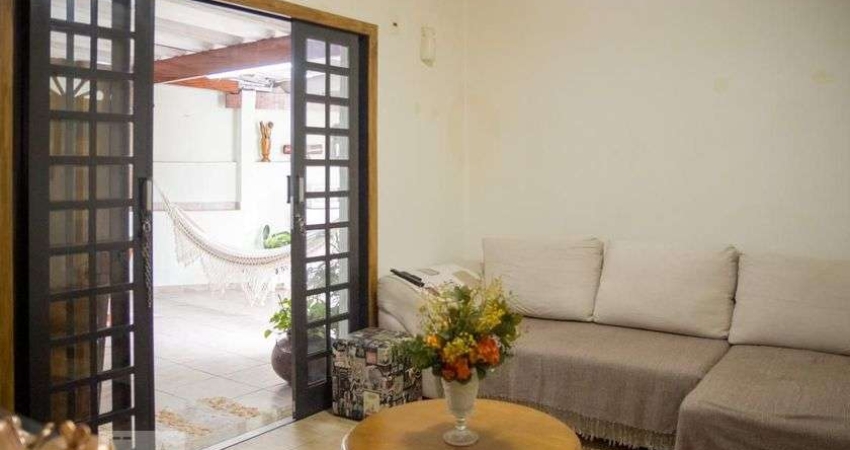 Casa com 3 quartos à venda na Avenida Tijucussu, --, Olímpico, São Caetano do Sul