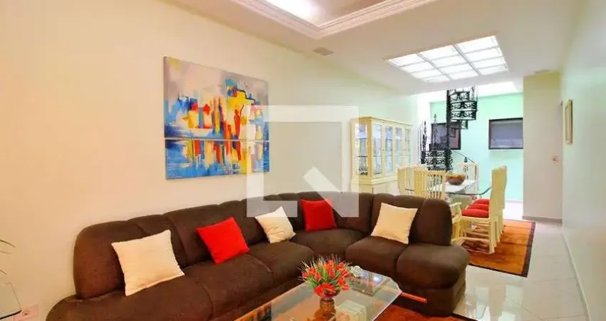 Casa à Venda - Vila Metalúrgica, 4 Quartos,  300 m2