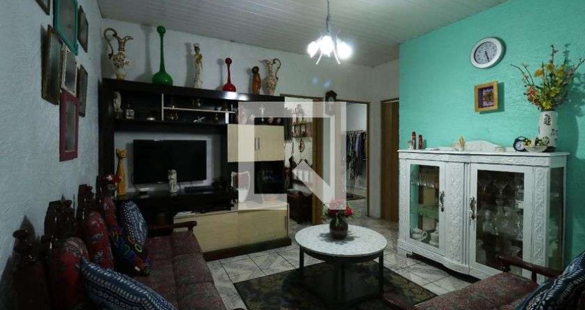 Casa à Venda - Jardim Santo Antônio, 3 Quartos,  118 m2