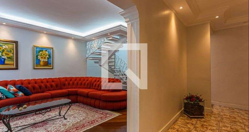 Casa com 3 quartos à venda na Rua Alcides de Queirós, --, Centro, Santo André