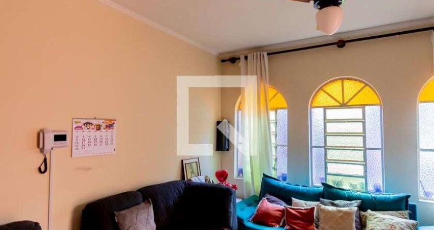 Casa com 3 quartos à venda na Praça Uirapuru, --, Jardim, Santo André
