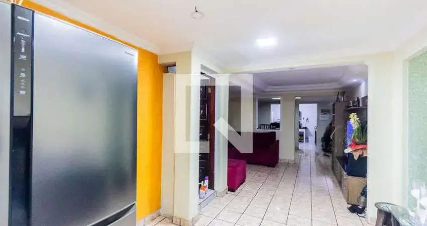 Casa com 3 quartos à venda na Rua Rio Claro, --, Utinga, Santo André
