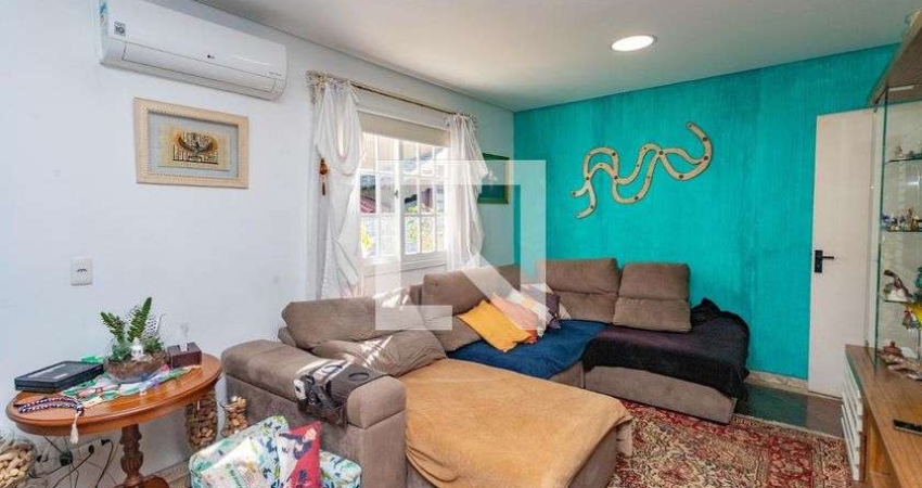 Casa com 3 quartos à venda na Rua Santos, --, Taboão, São Bernardo do Campo