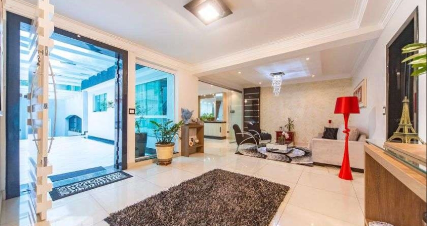 Casa à Venda - Vila Cecília Maria, 3 Quartos,  535 m2