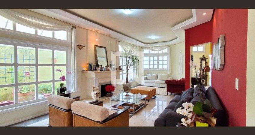 Casa à Venda - Jardim São Caetano, 4 Quartos,  380 m2