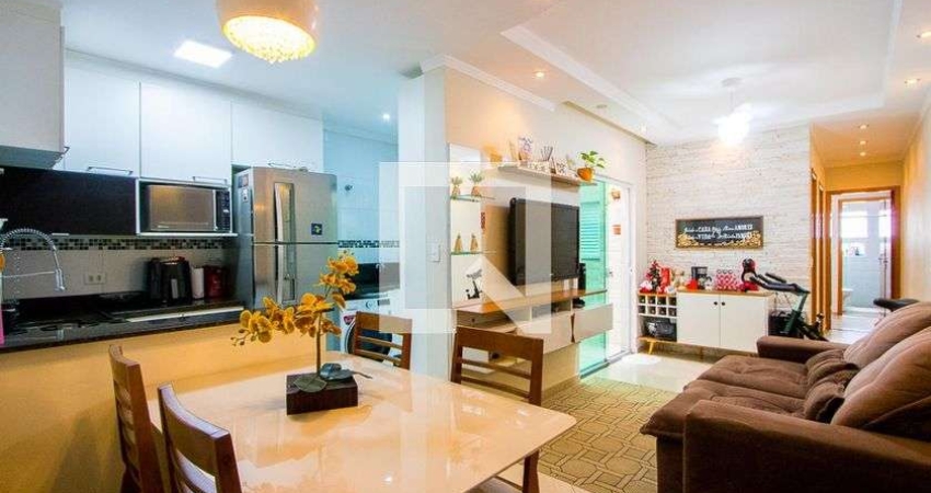 Apartamento à Venda - Vila América, 2 Quartos,  70 m2