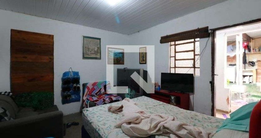 Casa com 2 quartos à venda na Rua Alegre, --, Utinga, Santo André