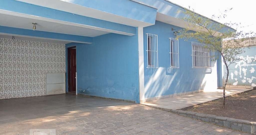 Casa à Venda - Jardim São Caetano, 3 Quartos,  200 m2