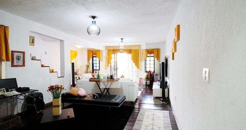 Casa à Venda - Chácara Agrindus, 2 Quartos,  150 m2