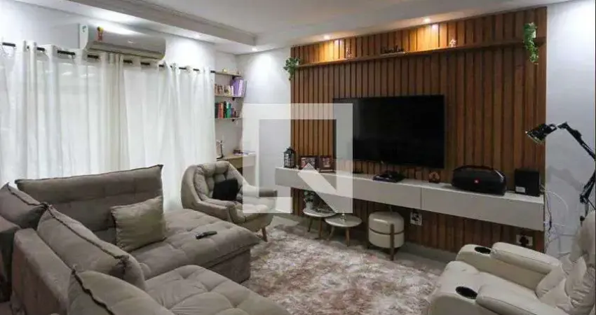 Casa com 3 quartos à venda na Rua Manuel da Costa, --, Jardim Teresa, São Paulo