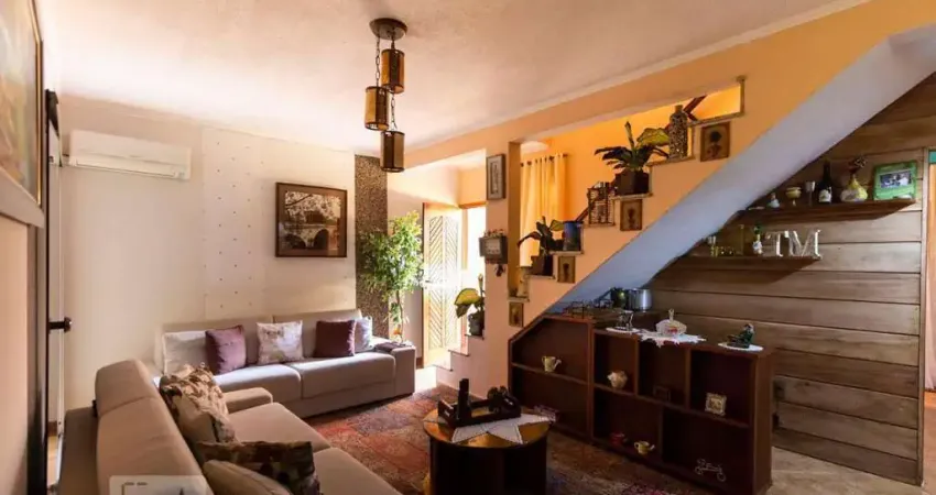 Casa com 3 quartos à venda na Rua Sebastião Sisson, --, Vila Campestre, São Paulo