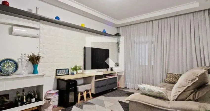 Casa à Venda - Parque São Domingos, 3 Quartos,  133 m2