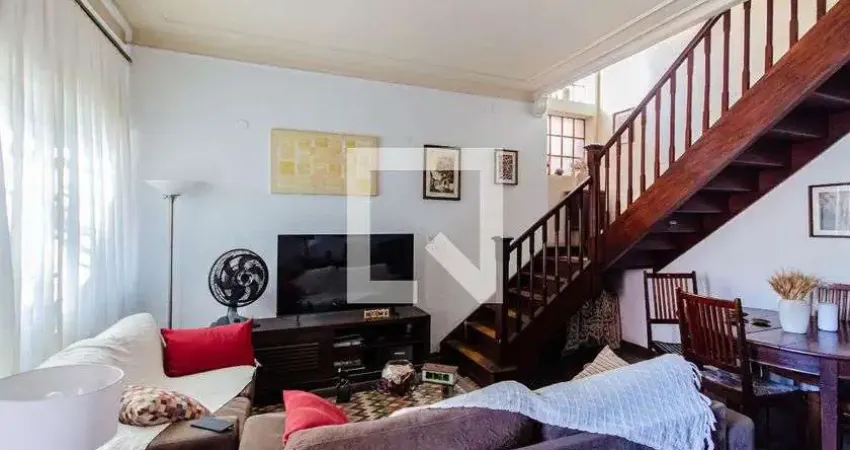 Casa com 2 quartos à venda na Rua Albina Barbosa, --, Cambuci, São Paulo