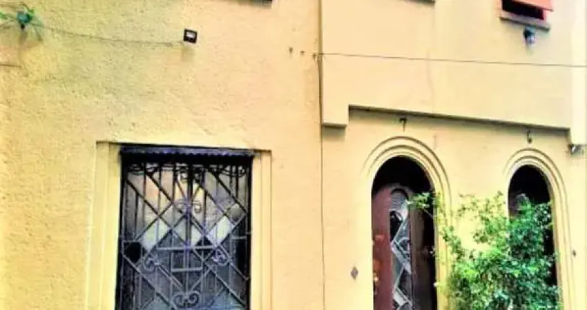 Casa de Vila para Locação em Higienópolis, São Paulo - SP! 2 quartos, 1 banheiro, 57m². Venha conferir!