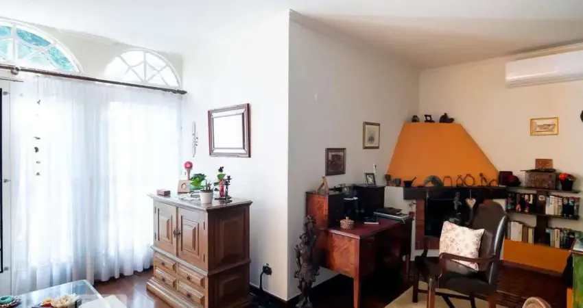 Casa com 3 quartos à venda na Avenida João Peixoto Viegas, --, Jardim Marajoara, São Paulo