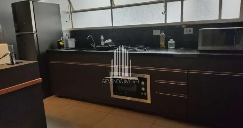 Apartamento para locação de alto padrão no jardim paulista: 2 quartos, 1 sala, 2 banheiros, 1 vaga, 137m².