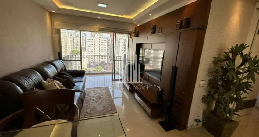 Apartamento para locação no itaim bibi: 2 quartos, 1 sala, 1 banheiro, 2 vagas de garagem, 68m² de área.