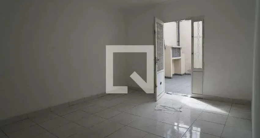 Casa com 2 quartos à venda na Rua Agostinho Correia, --, Vila Zat, São Paulo