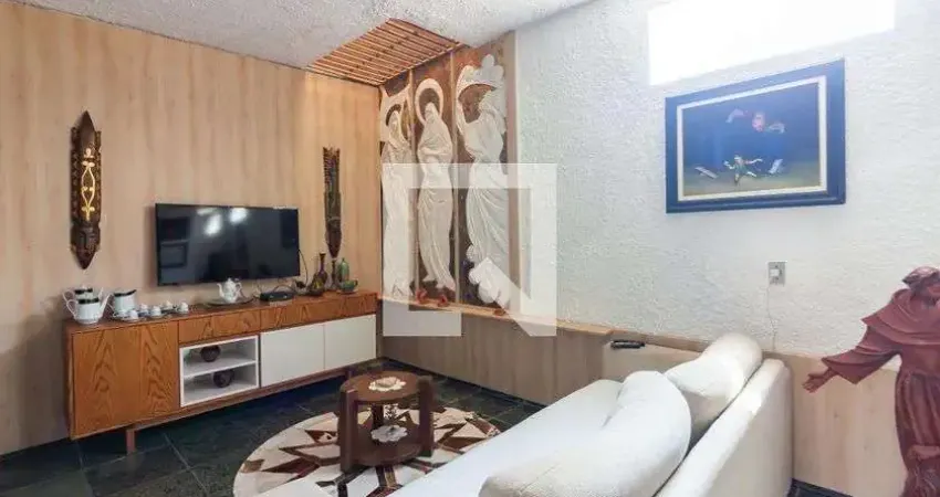 Casa com 3 quartos à venda na Rua Paranaense, --, Conceição, Osasco