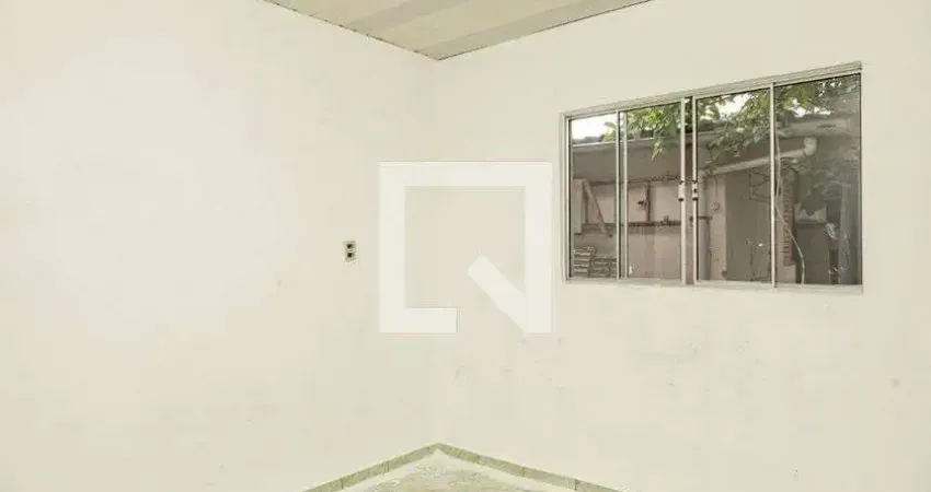Casa com 2 quartos à venda na Rua dos Lírios, --, Piraporinha, Diadema