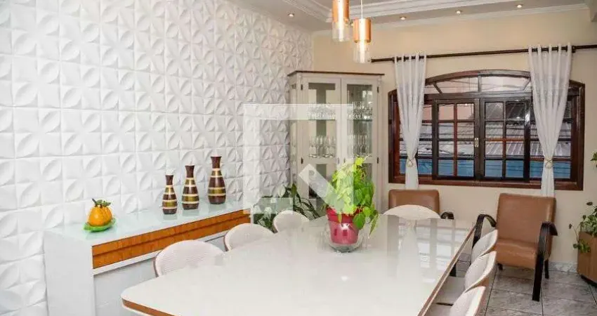 Casa com 3 quartos à venda na Rua Graciliano Ramos, --, Centro, Diadema