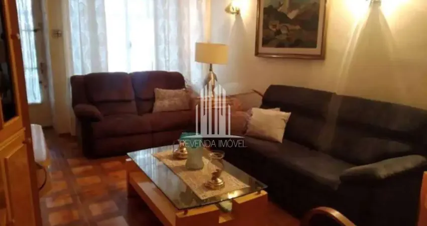 Casa com 3 quartos à venda na Rua Monteiro, --, Vila Monumento, São Paulo