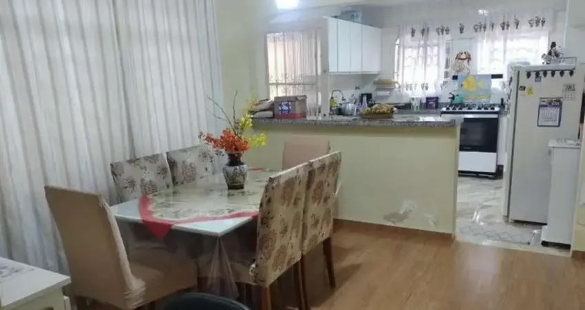 Butantã, sobrado residencial de 190m² com 3 dormitórios, 1 suíte, 3 vagas.