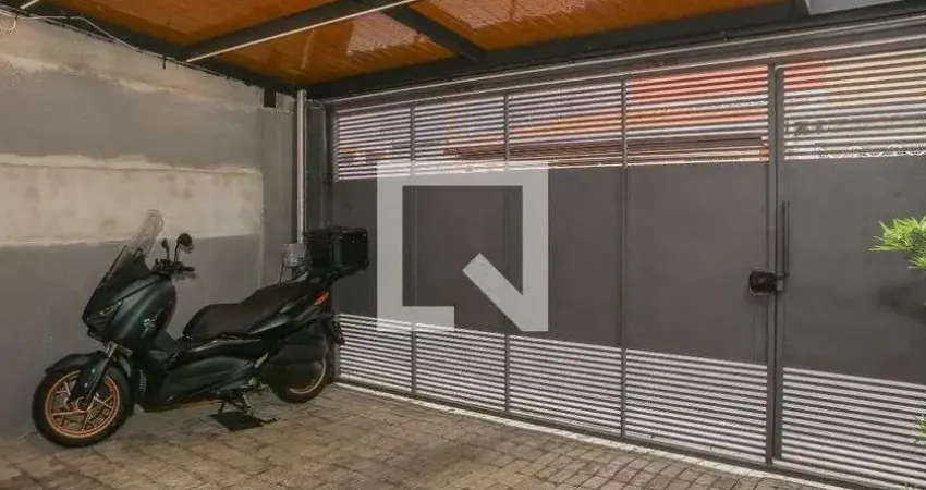 Casa com 3 quartos à venda na Rua Engenheiro Fox, --, Lapa, São Paulo