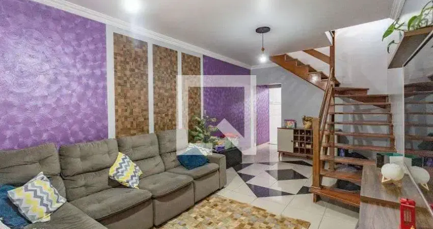 Casa com 3 quartos à venda na Rua das Limeiras, --, Taboão, Diadema