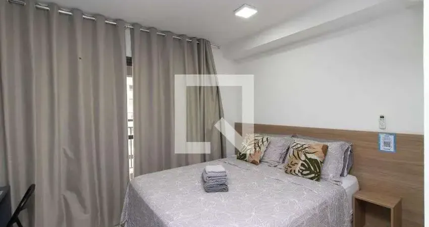 Kitnet / Stúdio à venda na Rua dos Ferroviários, --, Vila Gustavo, São Paulo